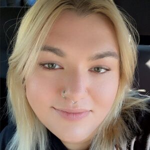 Meet your Posher, Priscilla